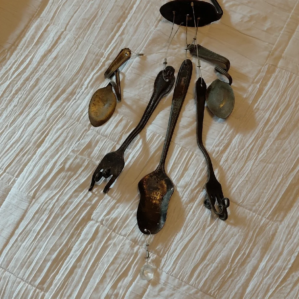 Rustic Metal Wind Chimes Decor